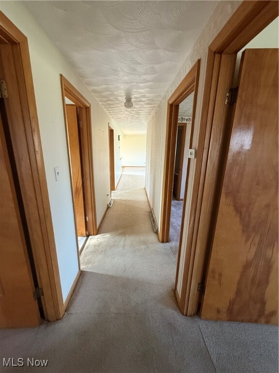 Building Photo - 964 Country Club Dr