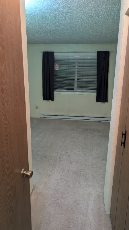 Building Photo - 2201 Romig Pl