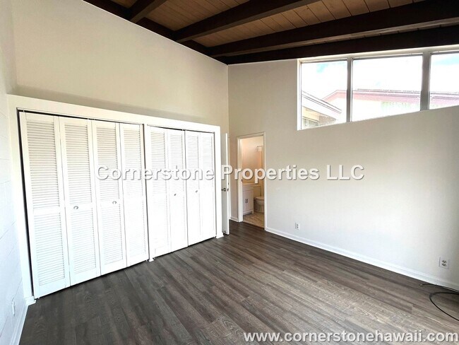 Building Photo - 95-046 Hokuiwa St