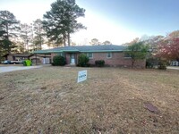 Building Photo - 7512 Mountainbrook Dr