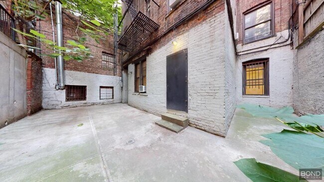 Primary Photo - 2 bedroom in Manhattan NY 10003