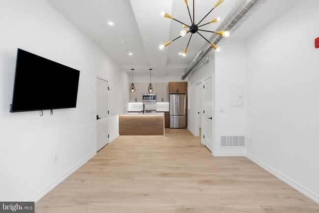 Building Photo - 203 S 13th St