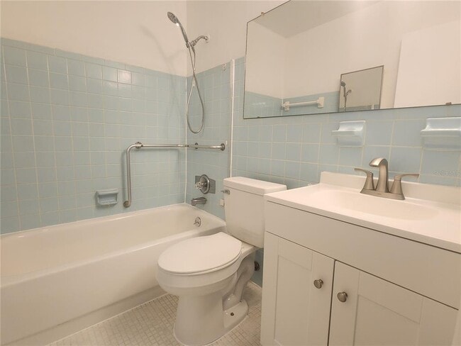 Building Photo - 2464 Australia Way E