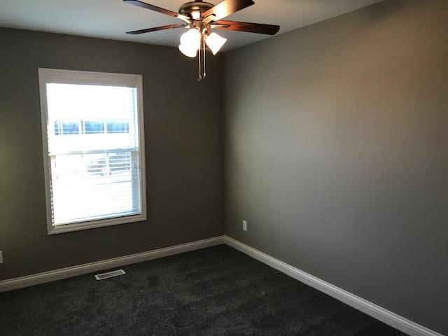 Building Photo - 411 Split Rail Dr
