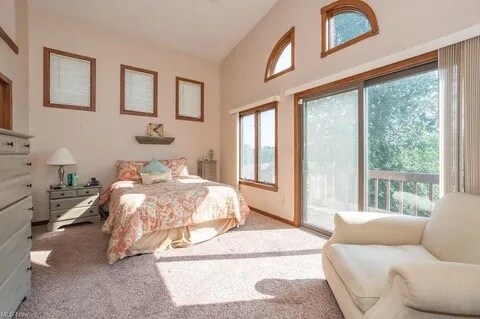 Building Photo - 551 Shadydale Dr