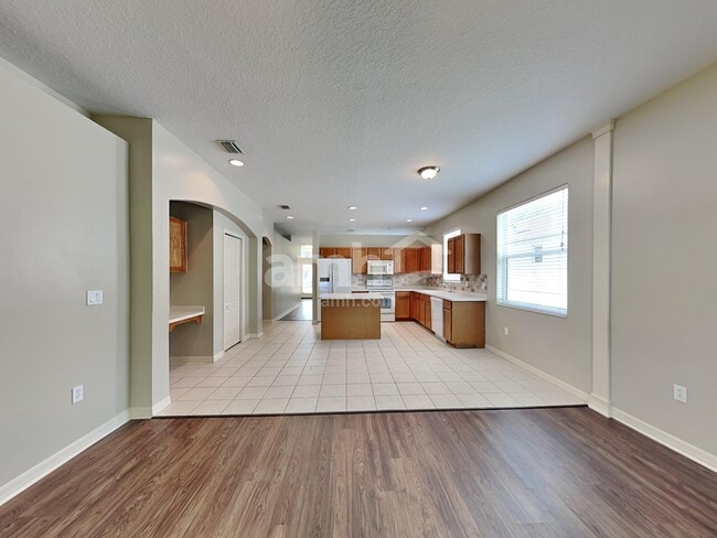 Building Photo - 6626 Rock Bridge Ln