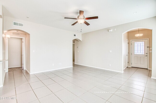 Building Photo - 14801 Bobby Joe Hill