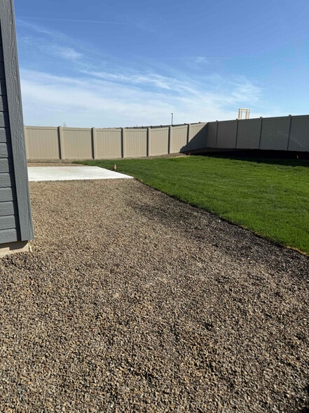 Building Photo - 7609 E Toussand Dr