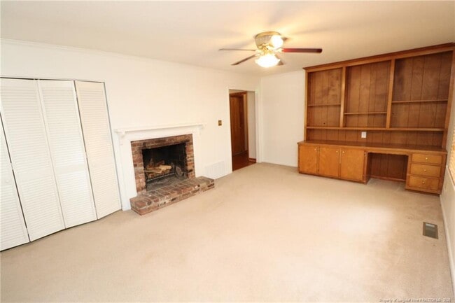 Building Photo - 116 Shirley Dr