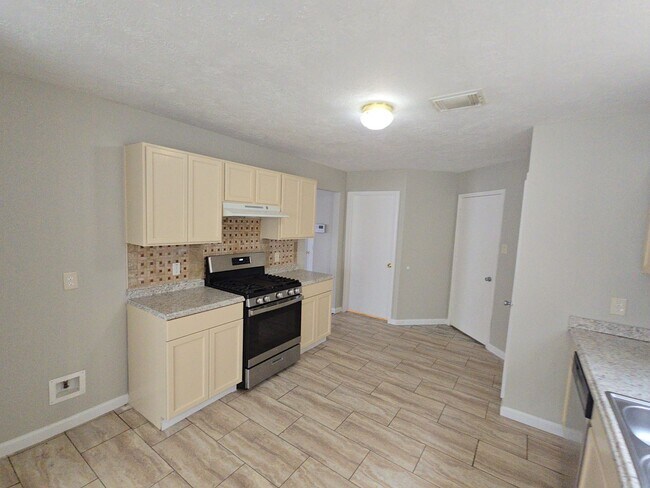 Building Photo - 21802 Westfield Ridge Dr