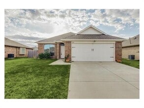 Building Photo - 260 Flatwood Dr