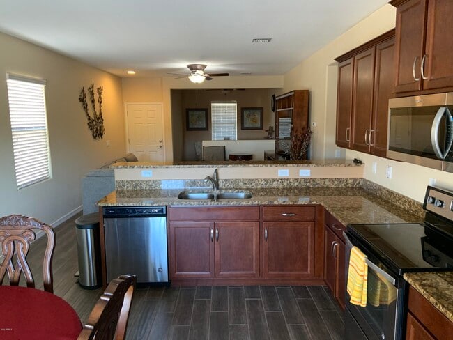 Building Photo - 22407 W Morning Glory St