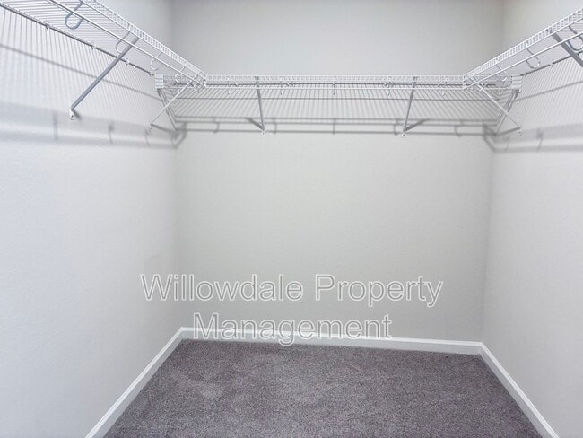 Building Photo - 357 Gourd St