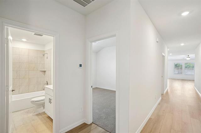 Building Photo - 537 Sierra Rdg