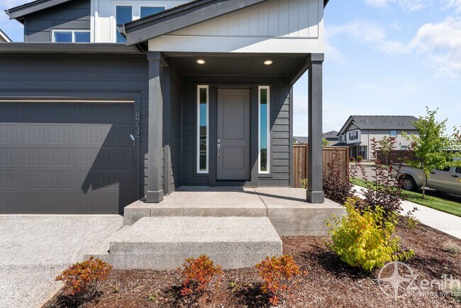 Building Photo - Brand New 4 Bedroom Corner Lot Home In Rid...