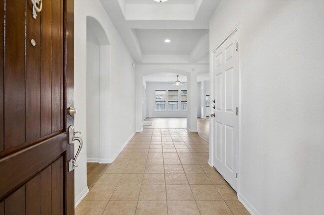 Building Photo - Freshly Updated Single-Story Home with New Flooring & Spacious Open Layout