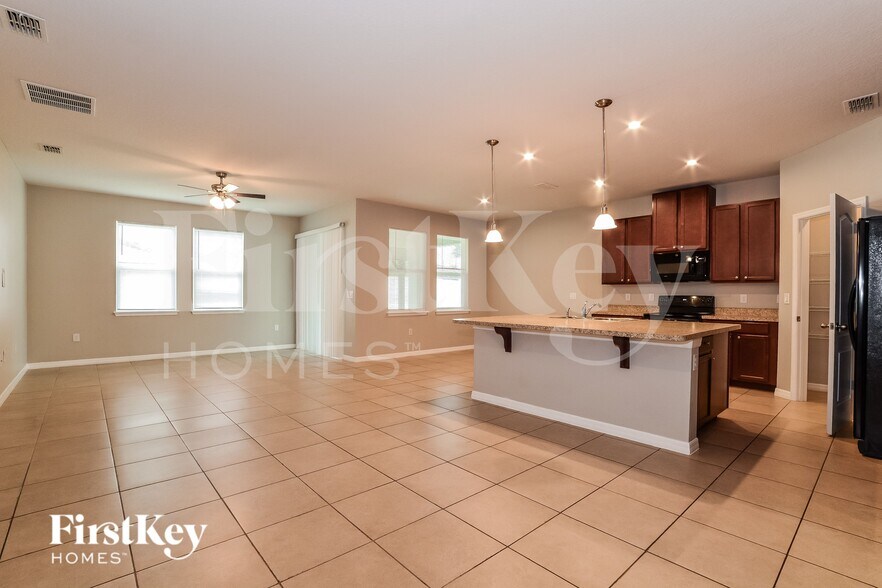 Building Photo - 954 Glazebrook Lp