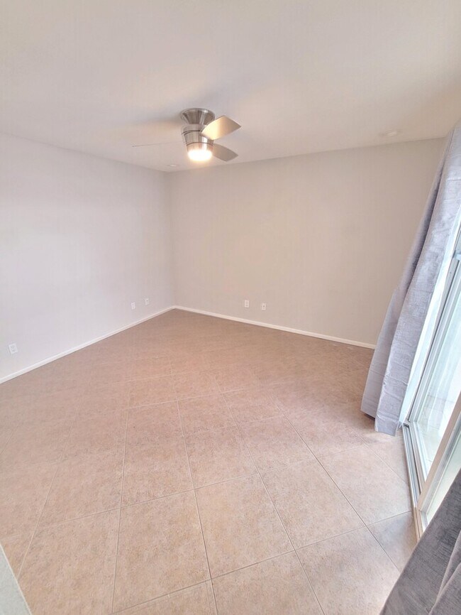 Building Photo - Great 3/2 patio home for rent in Scottsdale Park Villas/McCormick Ranch.