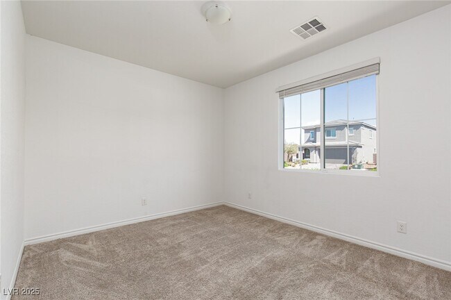 Building Photo - 1639 Dire Wolf Ave