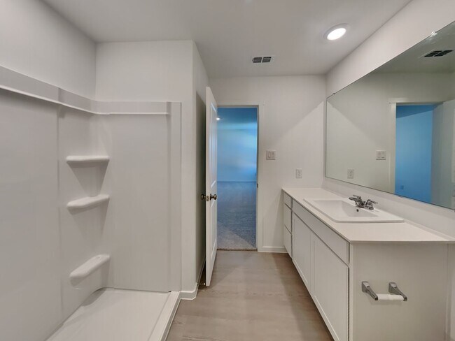 Building Photo - NEW CONSTRUCTION! NEVER BEEN LIVED IN!