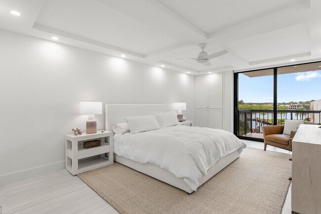 Building Photo - 4748 S Ocean Blvd