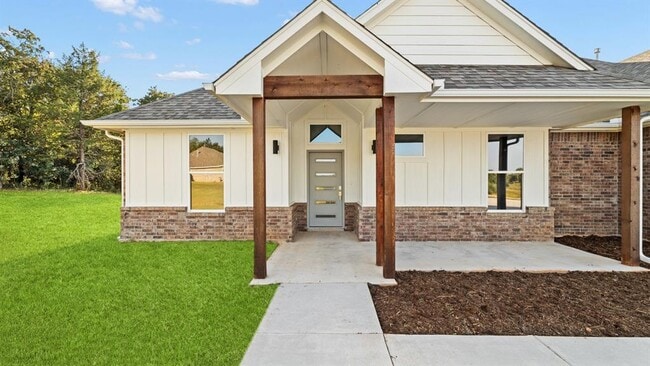 Building Photo - 17857 Salem Rd