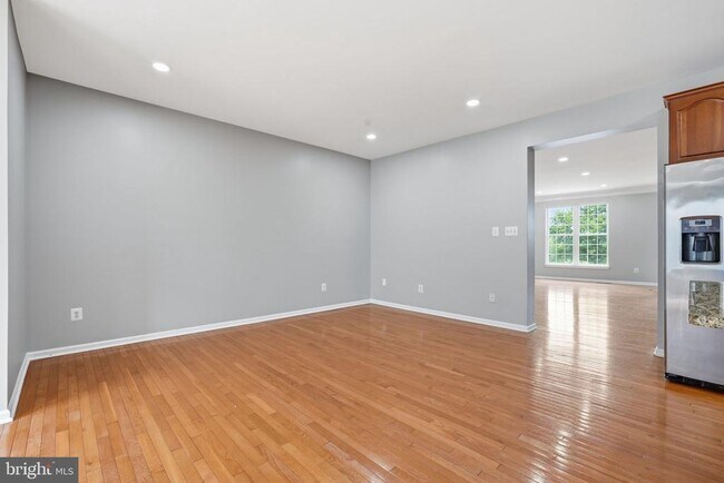 Building Photo - 25196 Whippoorwill Terrace