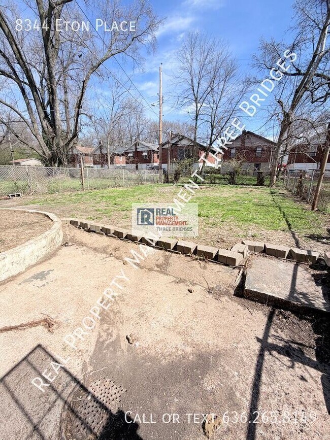 Building Photo - 8344 Eton Pl