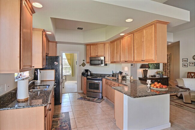 Building Photo - 5254 Eleuthra Cir