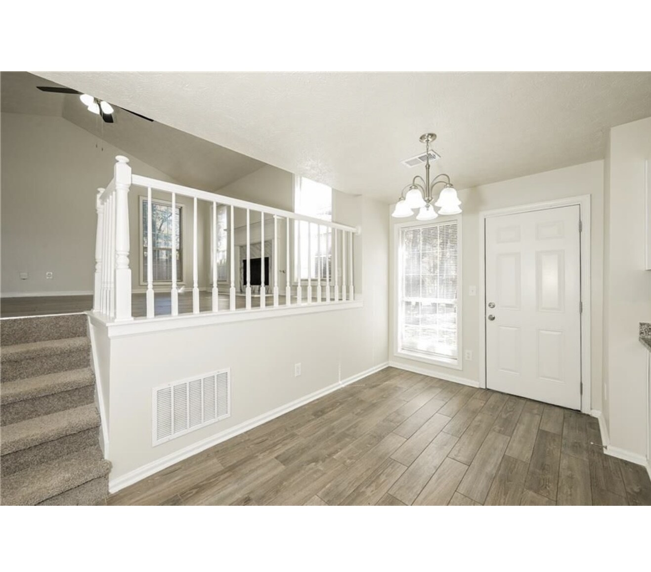 Building Photo - 1195 Kibbe Cir