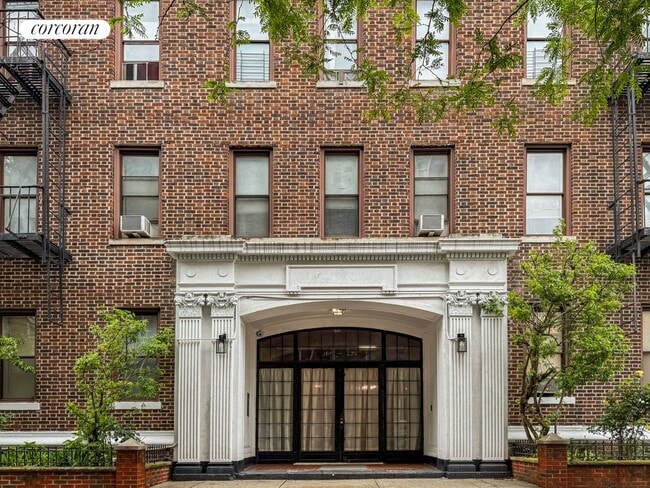 Building Photo - 265 74th St