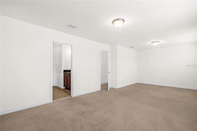 Building Photo - 8130 Red Stopper Ln