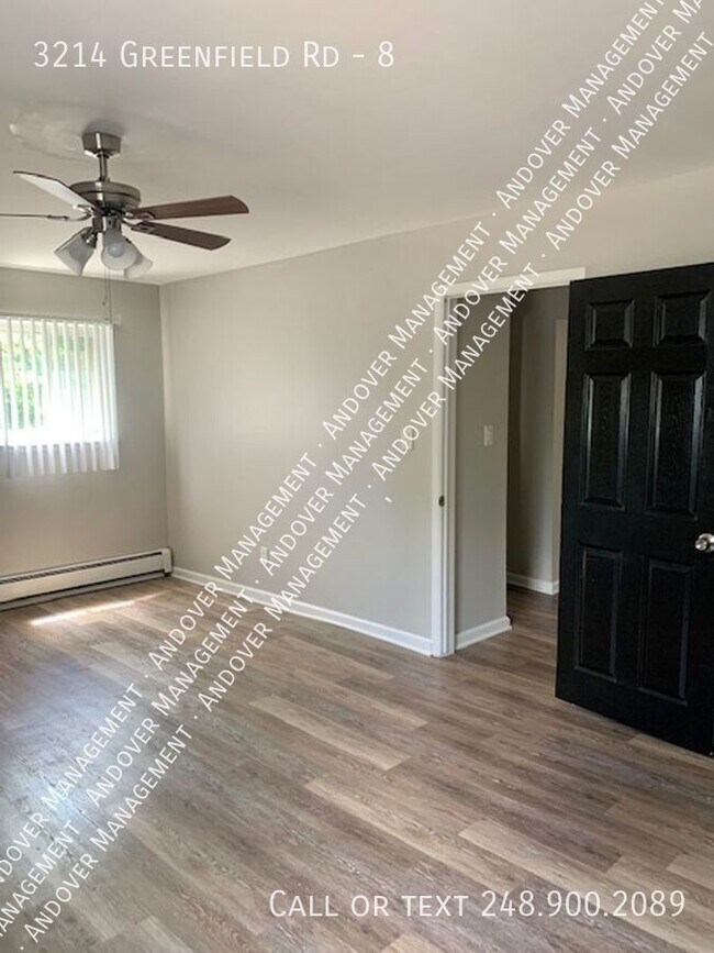 Building Photo - 3214 Greenfield Rd