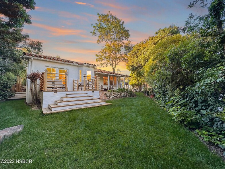 Primary Photo - 2 Eucalyptus Ln