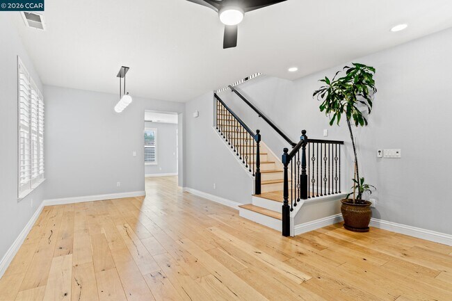 Building Photo - 3927 Hidden Grove Ln