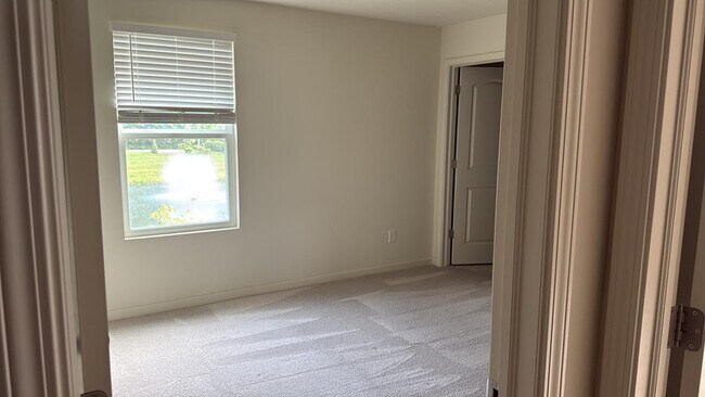 Building Photo - 5312 Veranda Dr