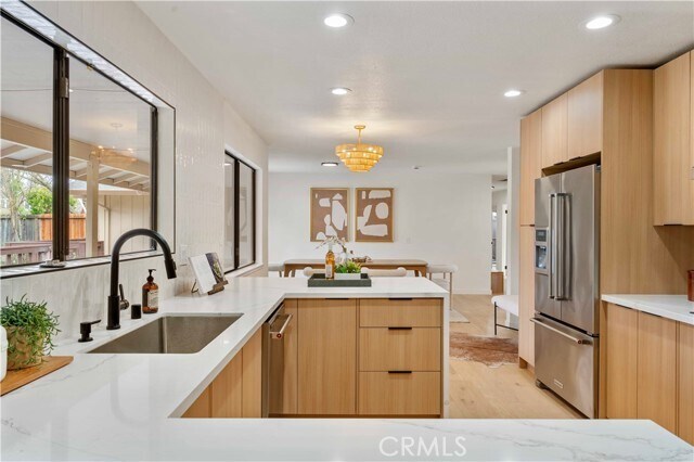 Building Photo - 931 Camino Ramon