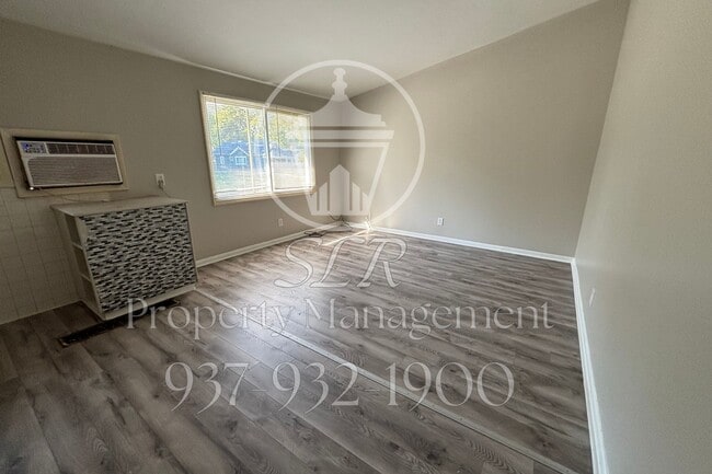 Building Photo - 3222 Athens Ave