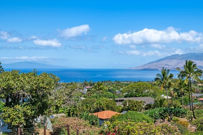 Building Photo - MASSIVE UNOBSTRUCTED OCEAN VIEWS – Maui Meadows 2-Bed Home with Pool Access