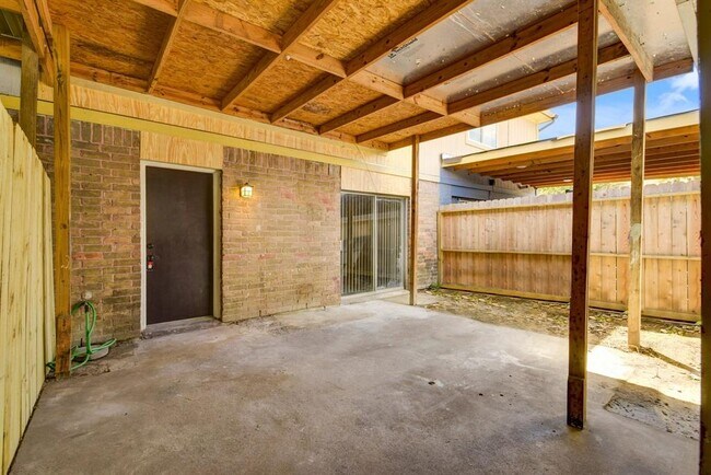 Building Photo - 128 Goodson Dr