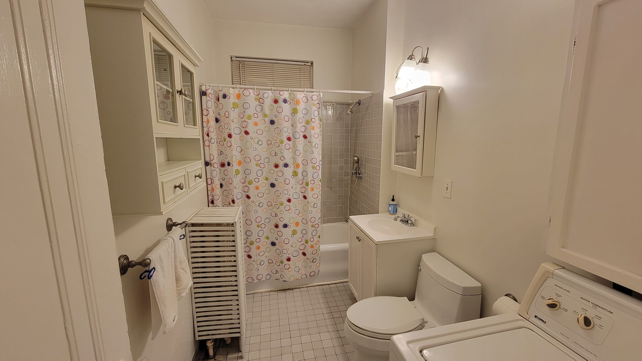 Bathroom - 21 Westbourne Ter