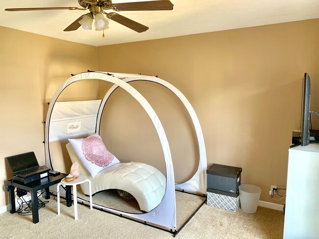 Building Photo - Welcome Home Rent Ready!