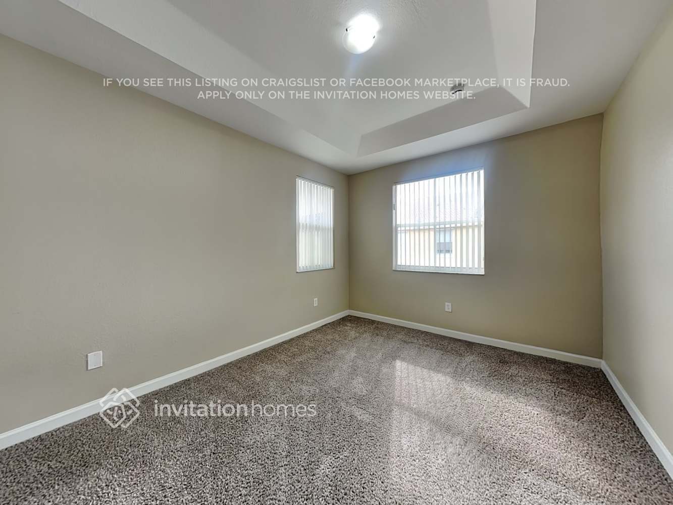 Building Photo - 15050 SW 9th Terrace