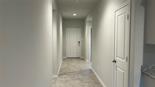 Building Photo - 108 Piping Rock Dr