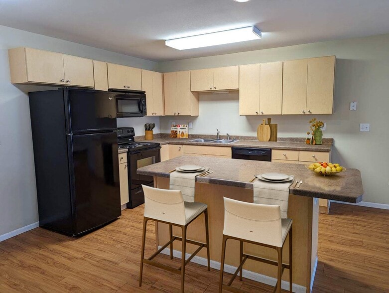 Building Photo - Northern Pacific Apartments