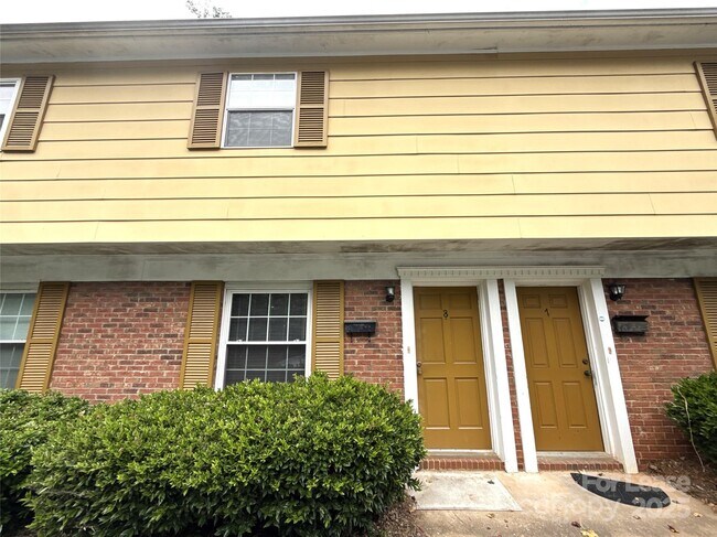 Primary Photo - 409 Hawley Ave