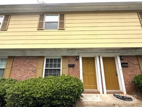 Building Photo - 409 Hawley Ave