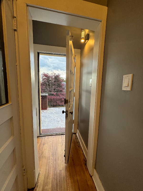 Building Photo - 218 Giffin Ave