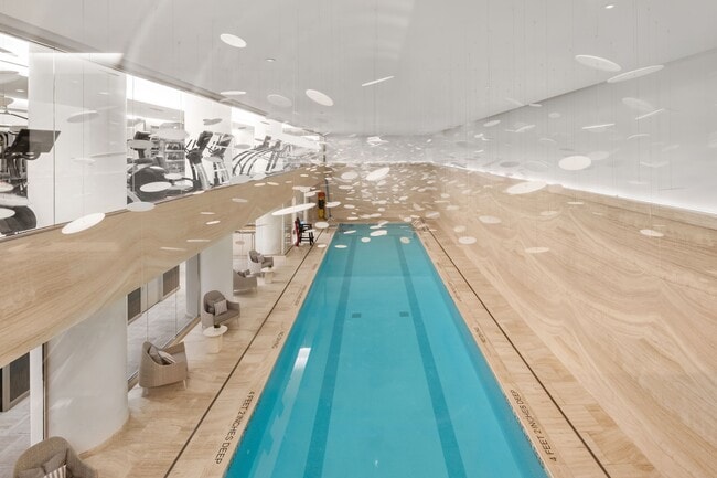 Building Photo - 138 E 50th St