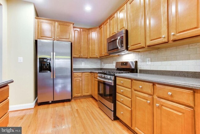 Building Photo - 16069 Pitner St